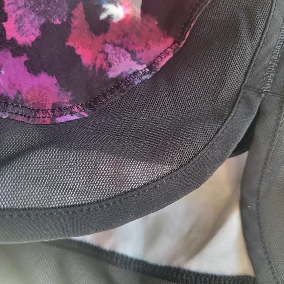 Lululemon Hotty Hot Skirt 11 Midnight Bloom Black Deep Fuscia Sz 10 - Picture 6 of 8